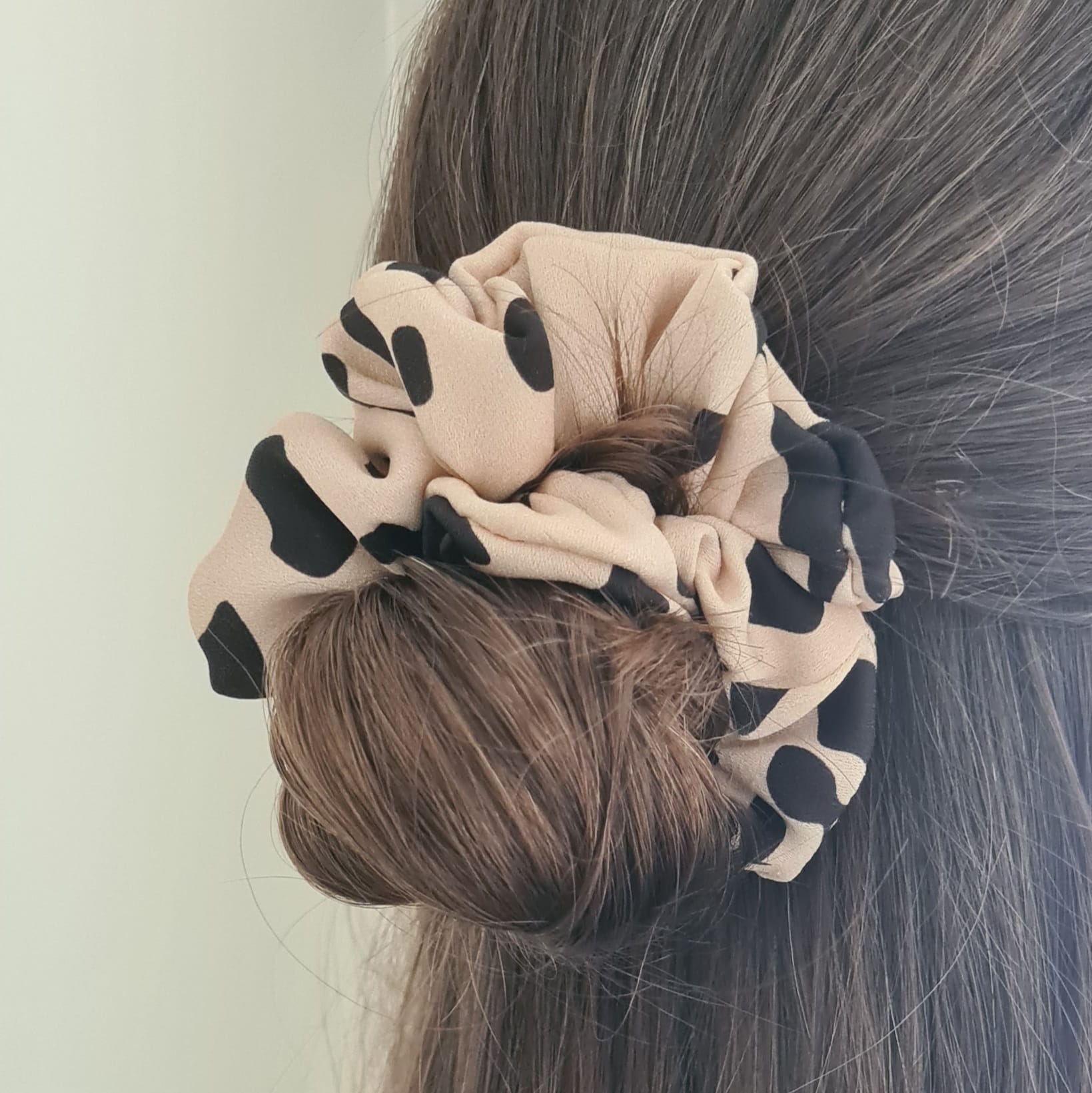 Peachy Cotton Scrunchie - Image 4