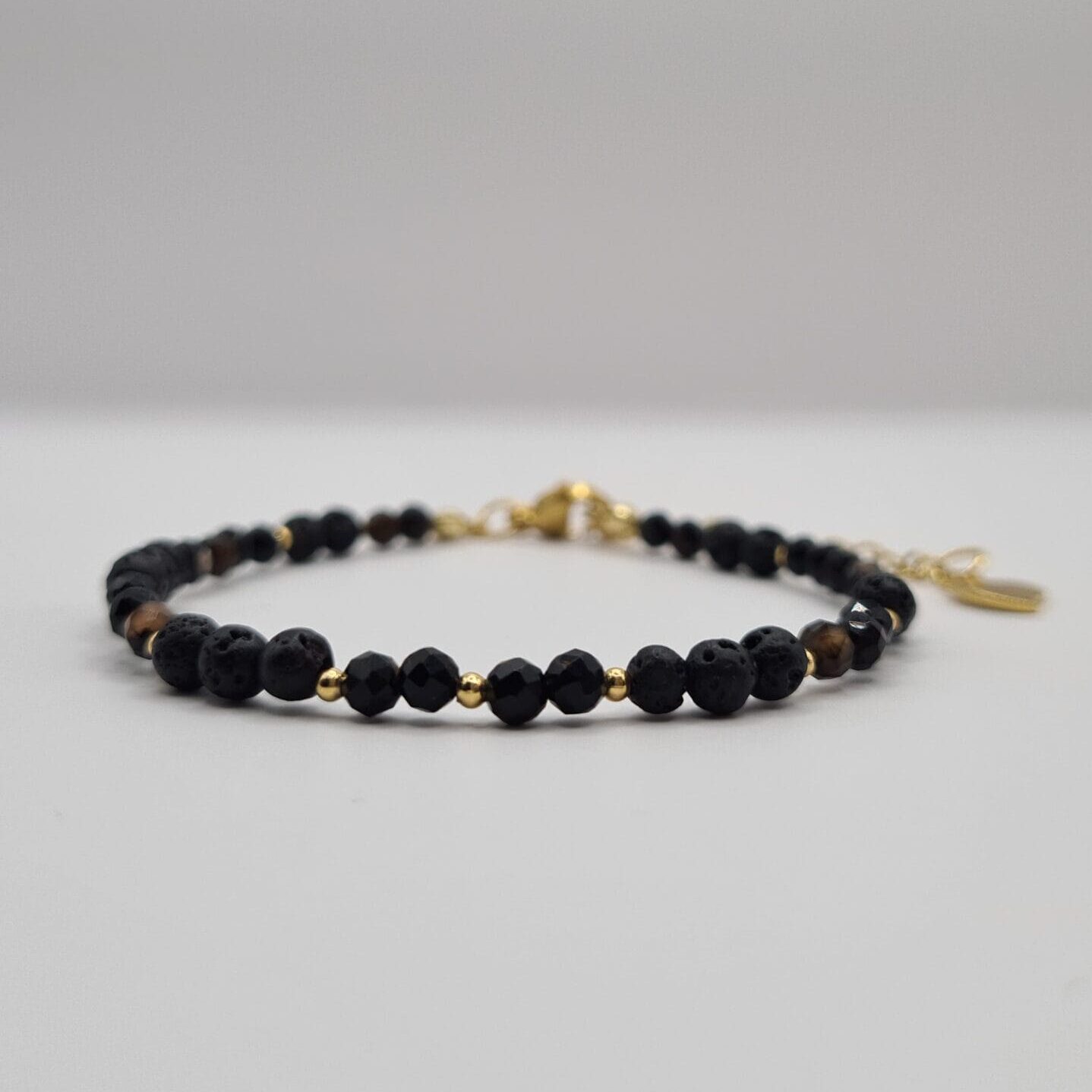 Bracelet Eve with Volcanic Lava and Black Spinel - Image 5