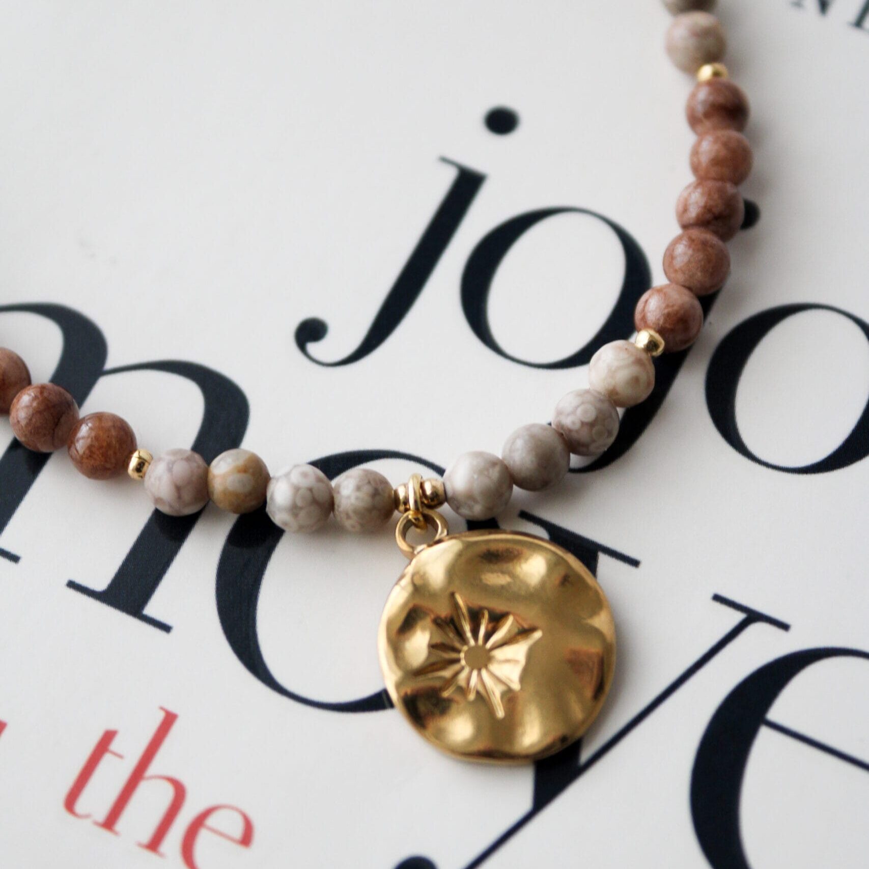 Necklece Ivy with Persian Brown Jadeite and Maifan Jade - Image 5