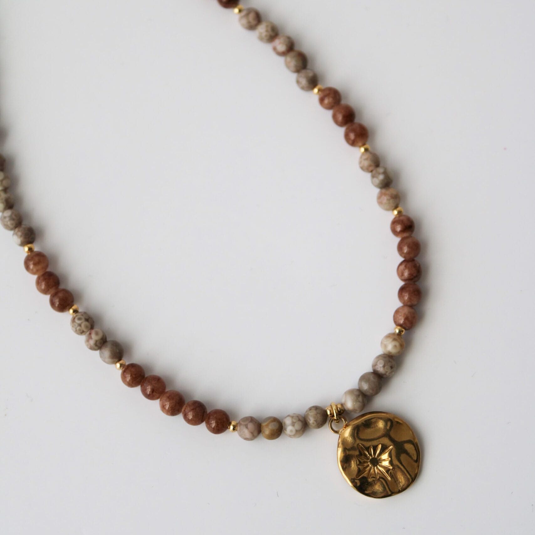 Necklece Ivy with Persian Brown Jadeite and Maifan Jade - Image 4